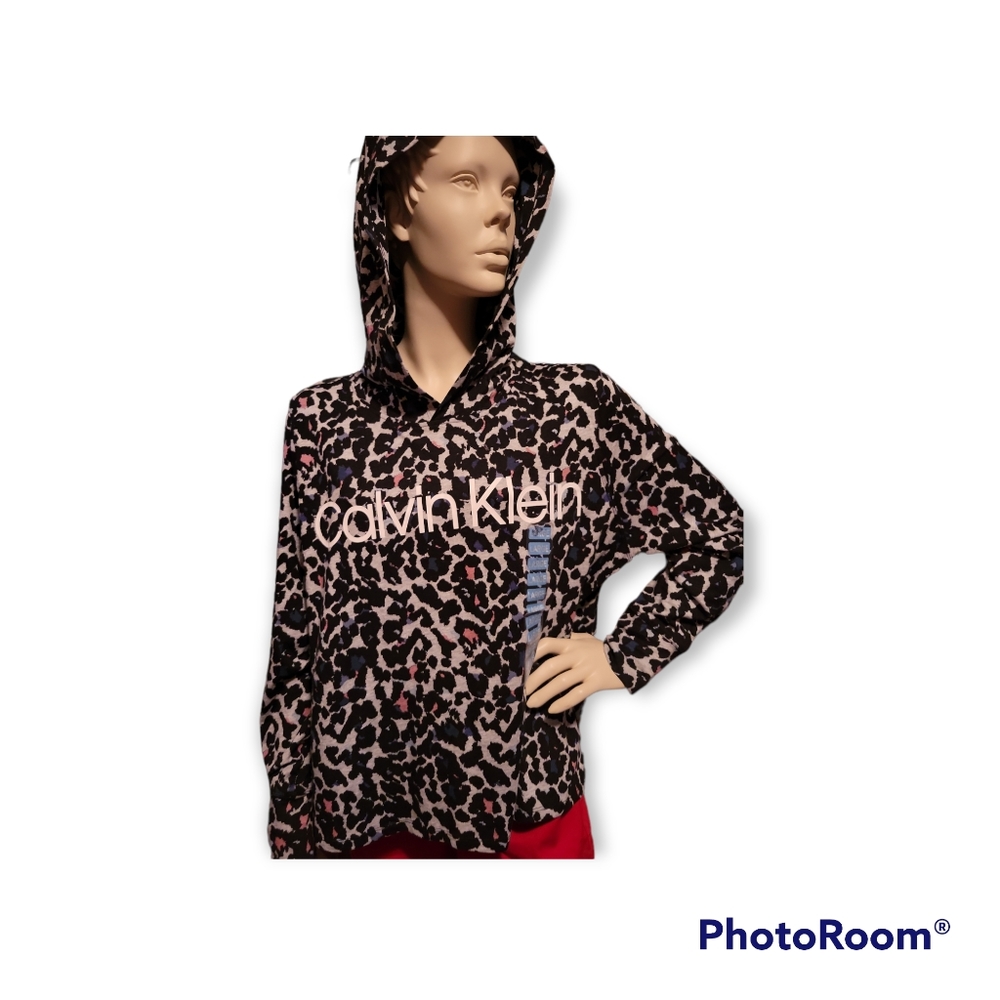 NWOT Calvin Klein ~ Hooded Leopard Print long sleeve shirt